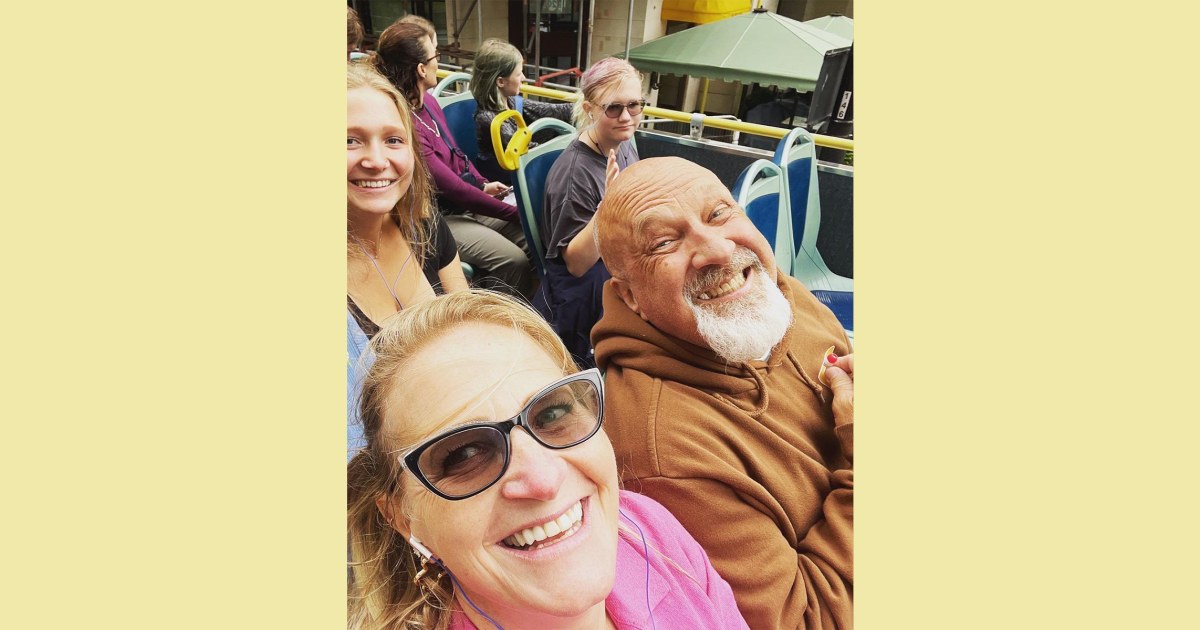 ‘Sister Wives’ star Christine Brown vacations with fiancé and kids