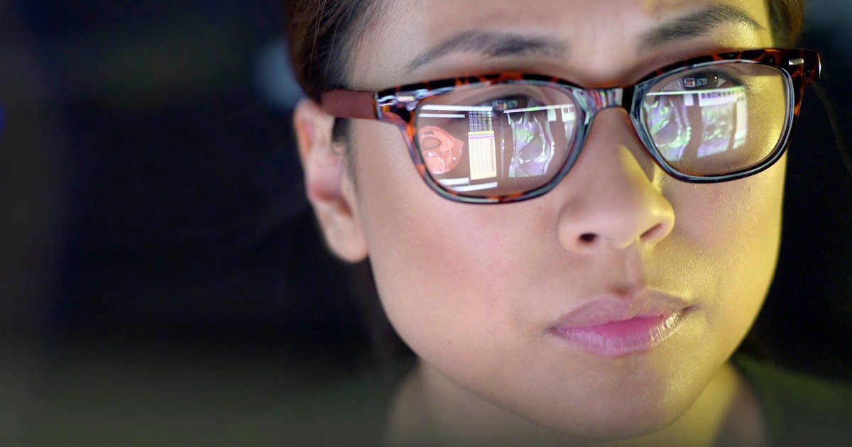 Do Blue Light Glasses Work? Eye Doctors Share How To Protect Eyes