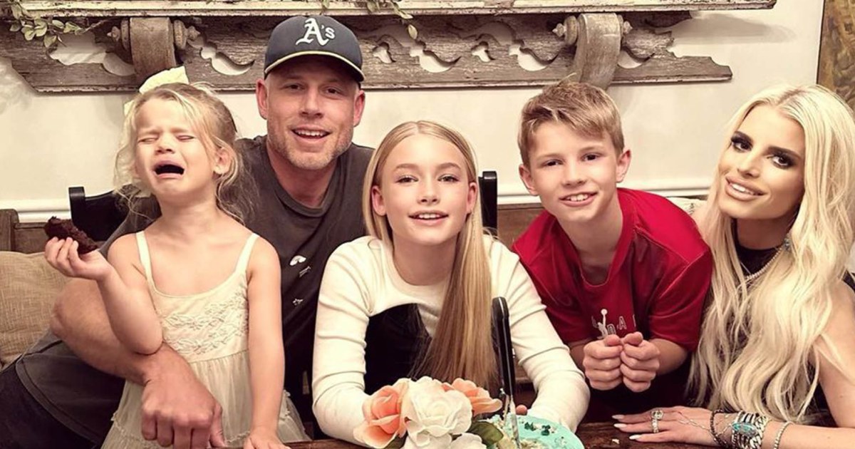 Jessica Simpson's Kids: Photos Of Her Family – Hollywood Life