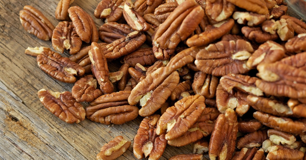Pecans have more fiber than walnuts — and just a handful a day has major health benefits