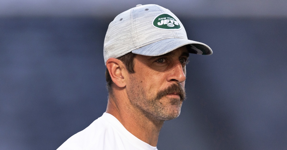 Aaron Rodgers Says He Saw A UFO, Recalls 'Bizarre Experience'