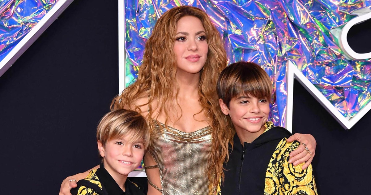 Shakira s Kids All About Her Two Sons Milan And Sasha