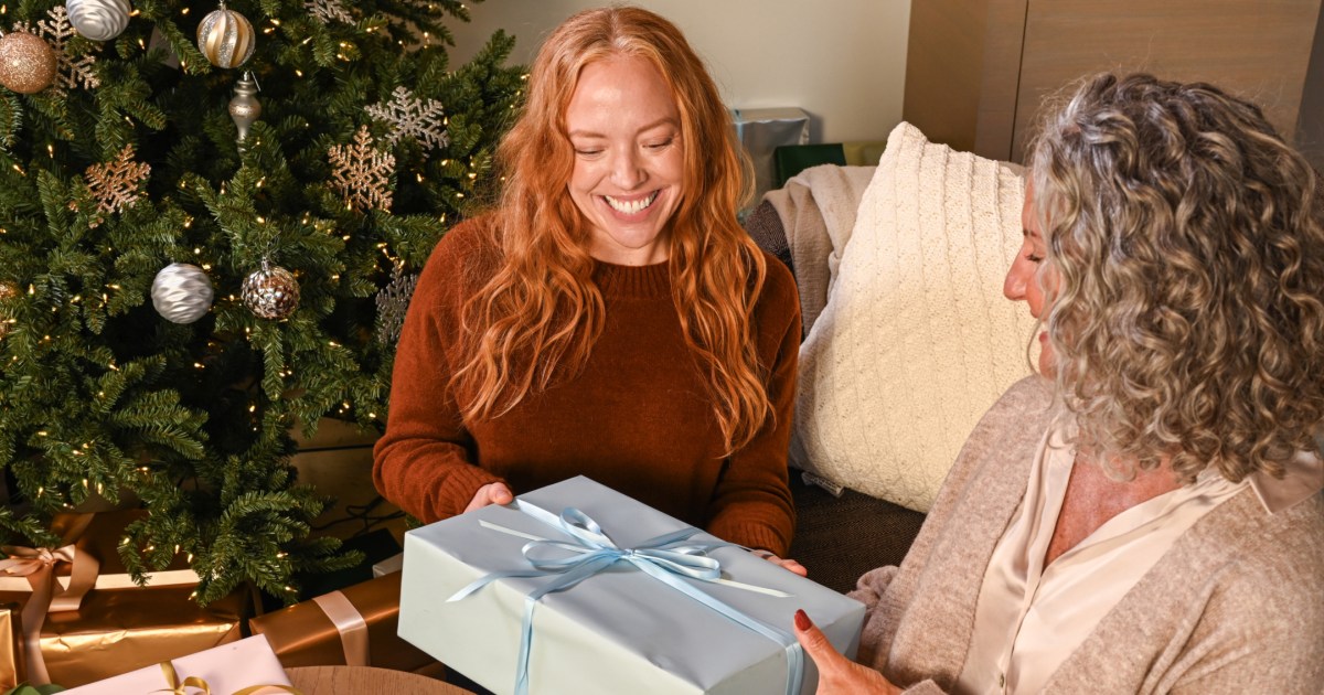 83 Best Christmas Gifts for Mom in 2023