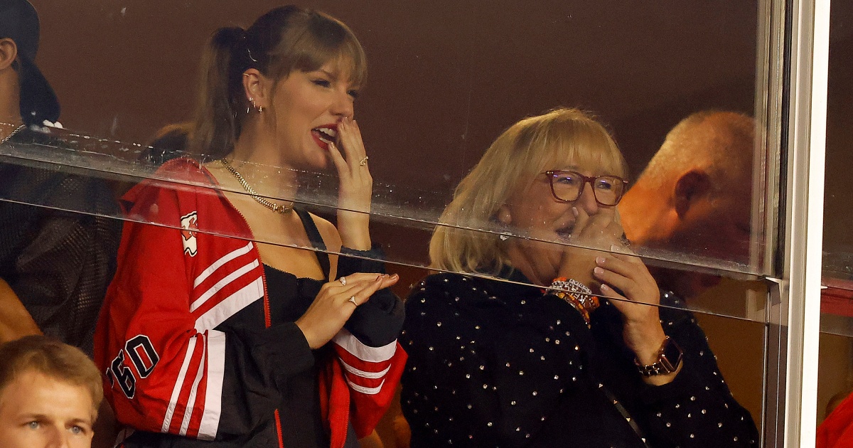 Travis Kelce’s Mom Donna Wears TODAY Friendship Bracelet While at