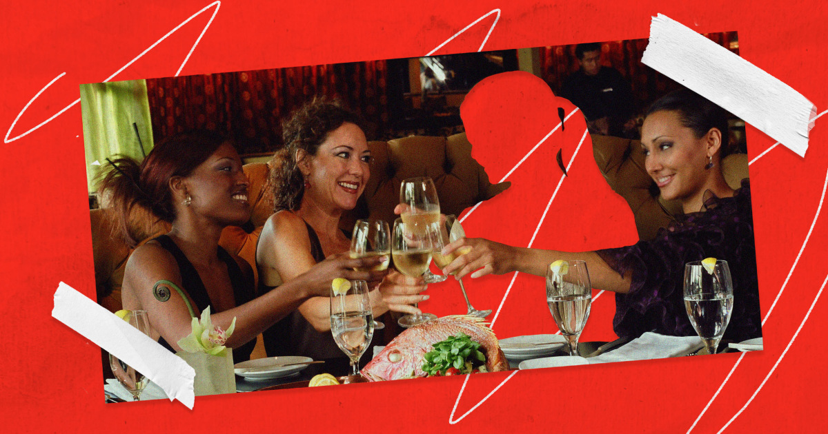 I was left out of a dinner with mom friends. The surprising reason why being excluded hurts
