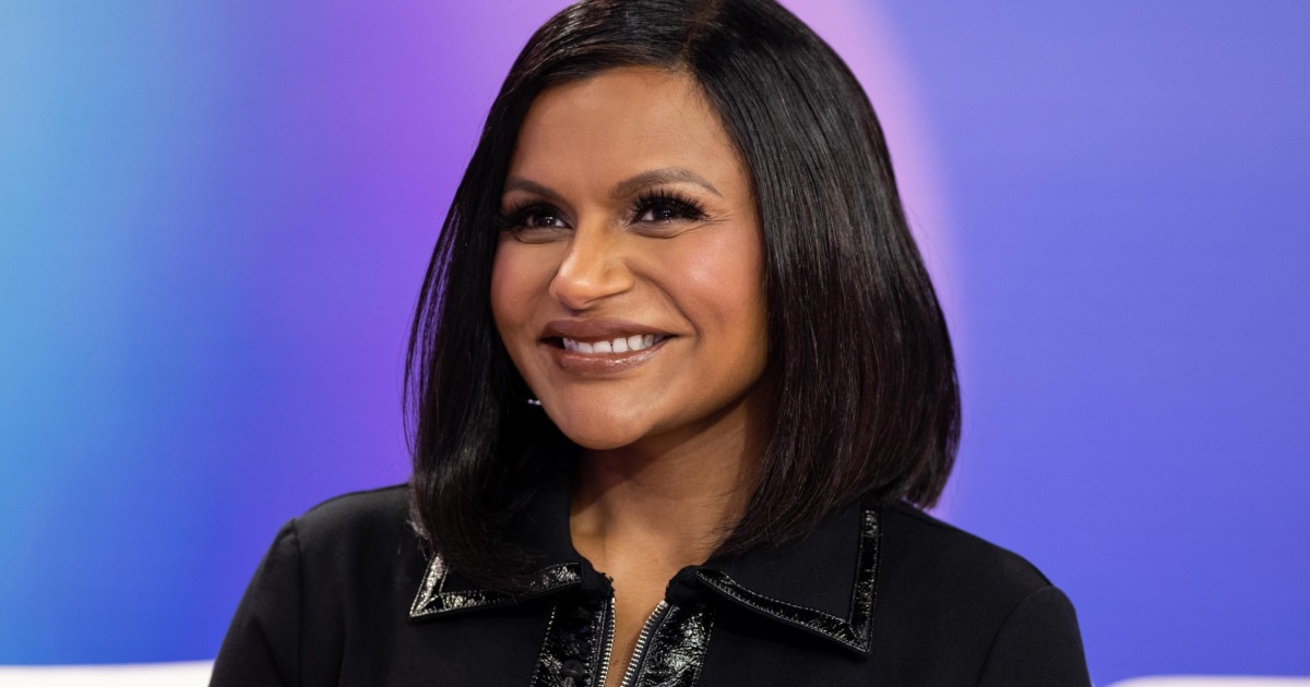 Mindy Kaling says this common holiday party gift is a big ‘faux pas’