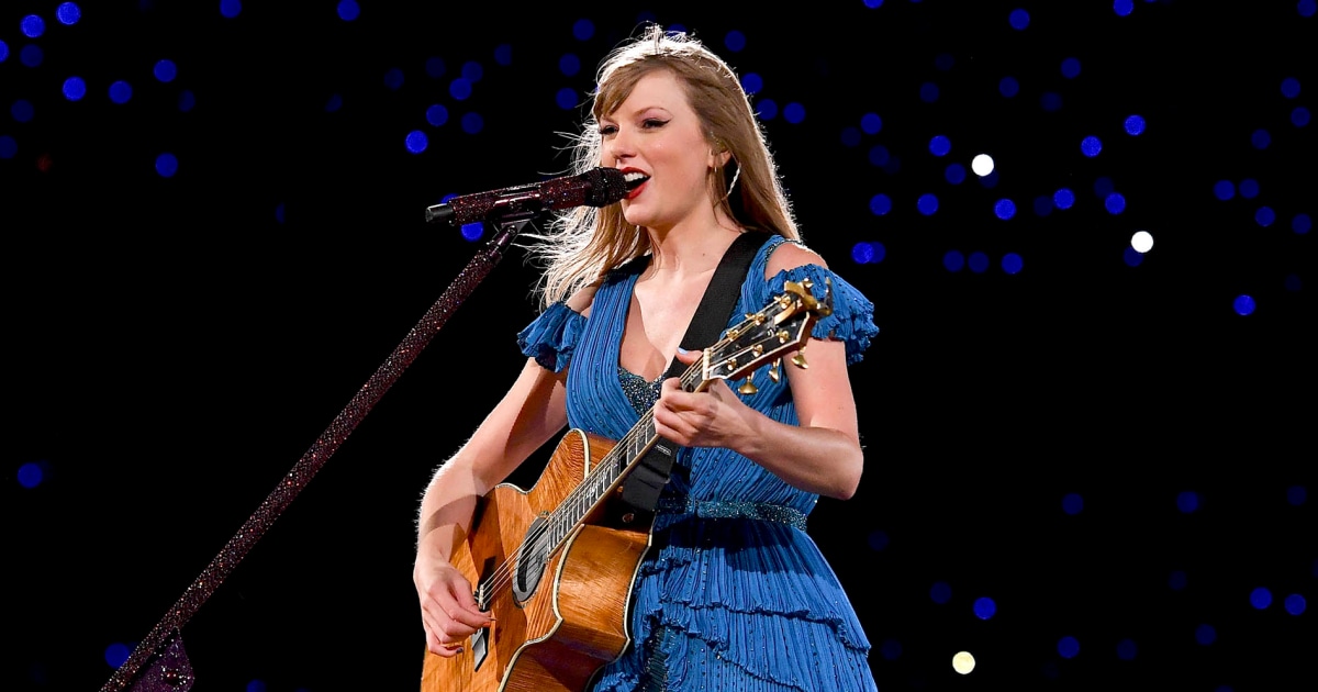 Taylor Swift singt „Labyrinth“ über „Falling In Love Again“ auf „Eras Tour“ in Argentinien