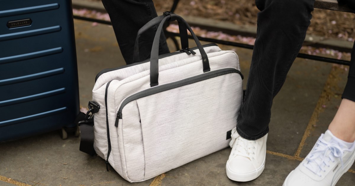 This $44 Weekender Bag Fits 'So Much' Inside,  Shoppers Say