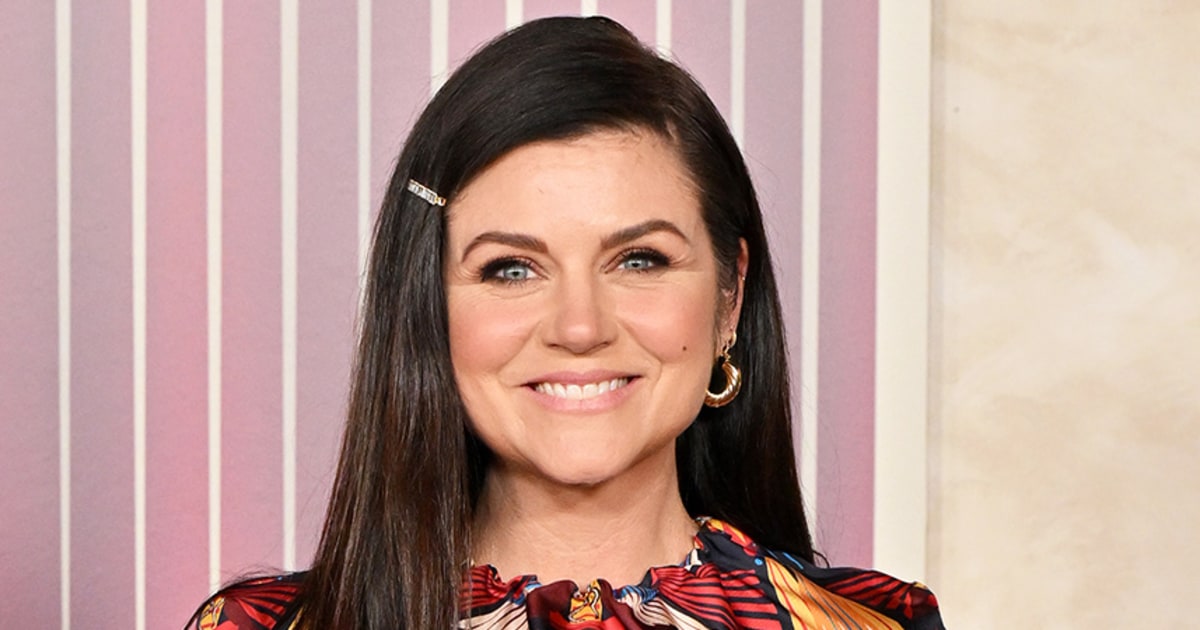 Tiffani Thiessen Celebrates 50th Birthday With A Sultry Pic: ‘Over The ...