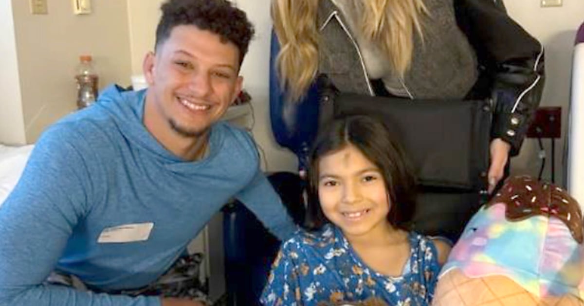 Patrick And Brittany Mahomes Visit Chiefs Super Bowl Parade Shooting Victims