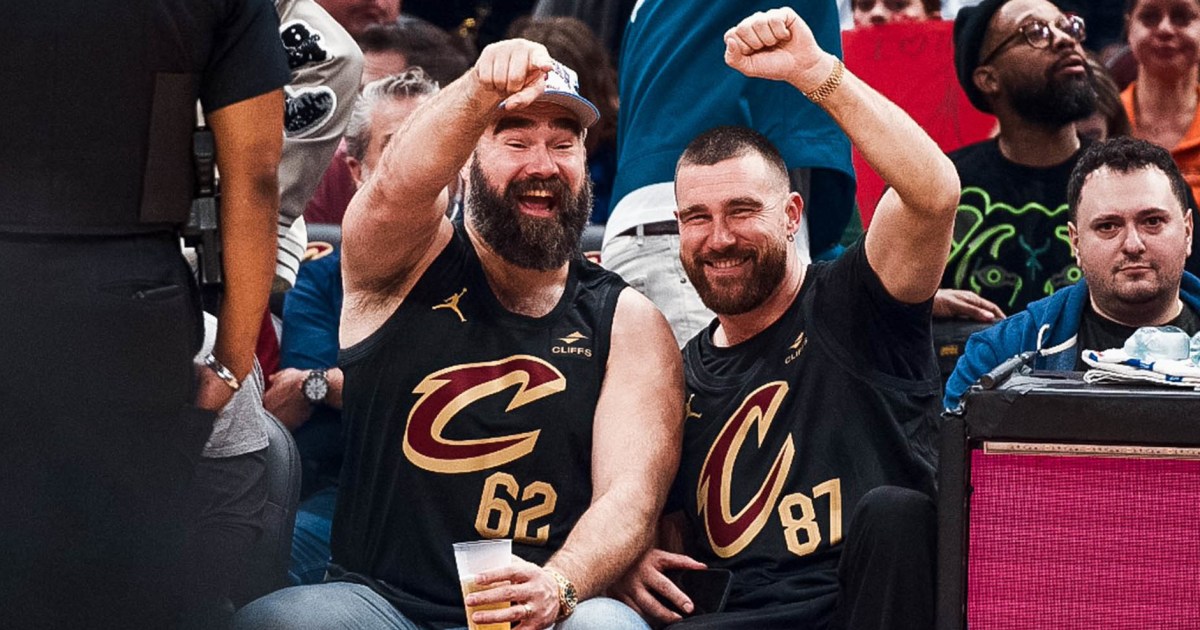 The Kelce Brothers Chug Beers And Delight Fans At Cleveland Cavaliers Game