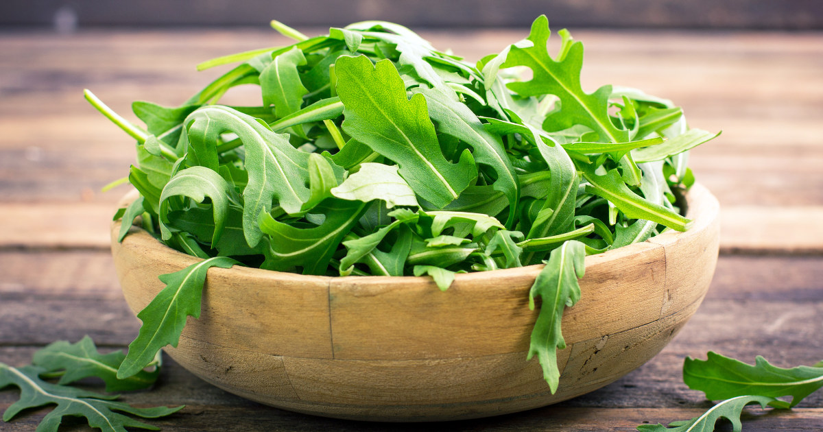 What Are The Benefits of Arugula? Nutrition and Healthy Recipes