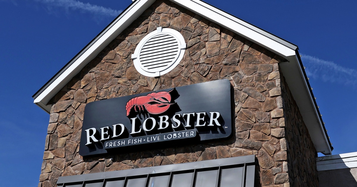 Red Lobster Seeks Buyer Avoids Bankruptcy Filing