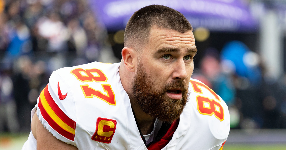 Travis Kelce Signs Contract Extension with Kansas City Chiefs