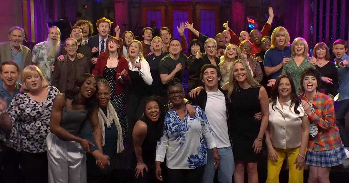 ‘SNL’ Cast Members Tap Their Moms For Special Mother’s Day Cold Open