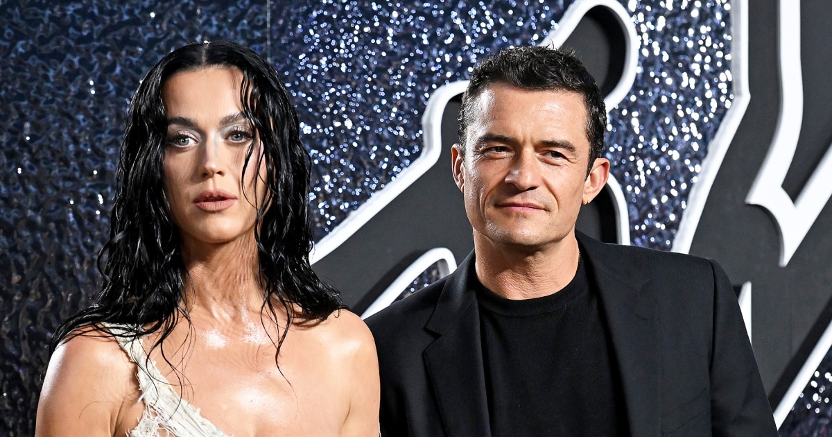 Orlando Bloom says Katy Perry’s real name at the VMAs. Why she changed it