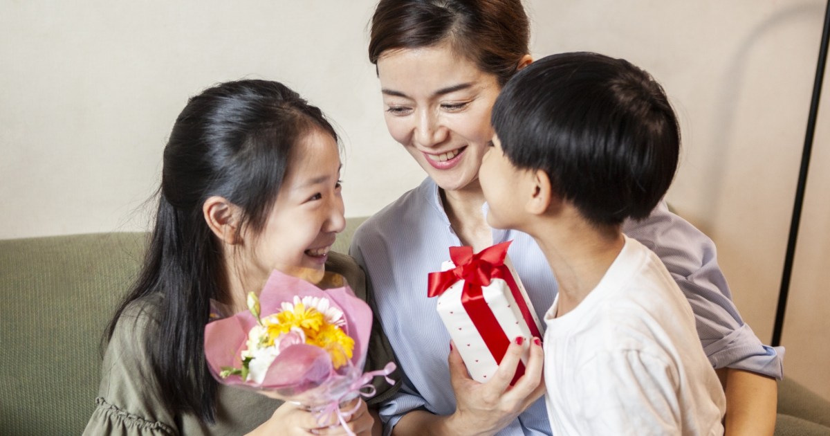 37 best Valentine's Day gifts for mom in 2025