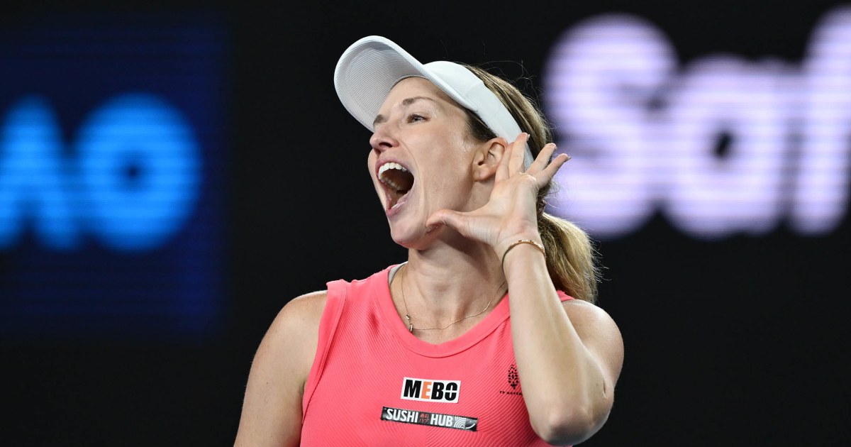 American tennis player reacts to Australian Open fans booing her during match against home favorite