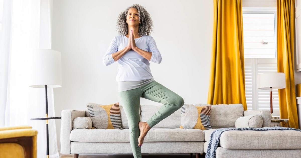 4 exercises to improve strength and mobility as we age, according to a physical therapist
