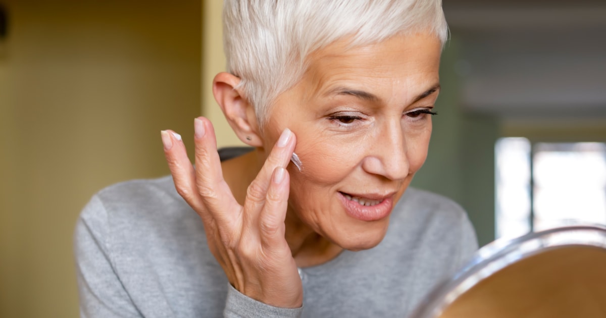 Sunscreen for mature skin approved by experts, plus ingredients to look for