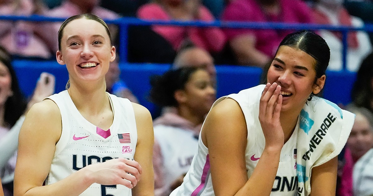 Paige Bueckers wakes up before dawn to make UConn teammate Jana El Alfy breakfast during Ramadan