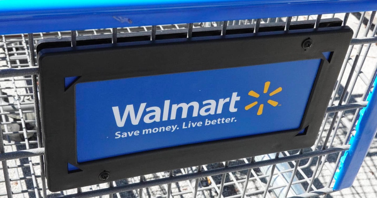 Is walmart open today on easter