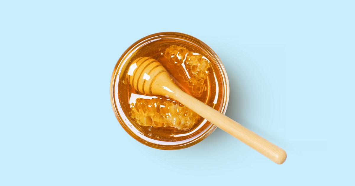 Can Local Honey Help With Allergies? A Doctor Explains