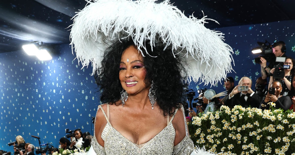 See Diana Ross' stunning Met Gala cape, embroidered with the names of her children, grandchildren