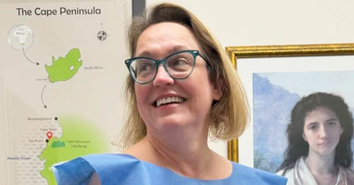 The Bloggess, Jenny Lawson, reveals rare cancer diagnosis: 'I'm trying to make this a positive'
