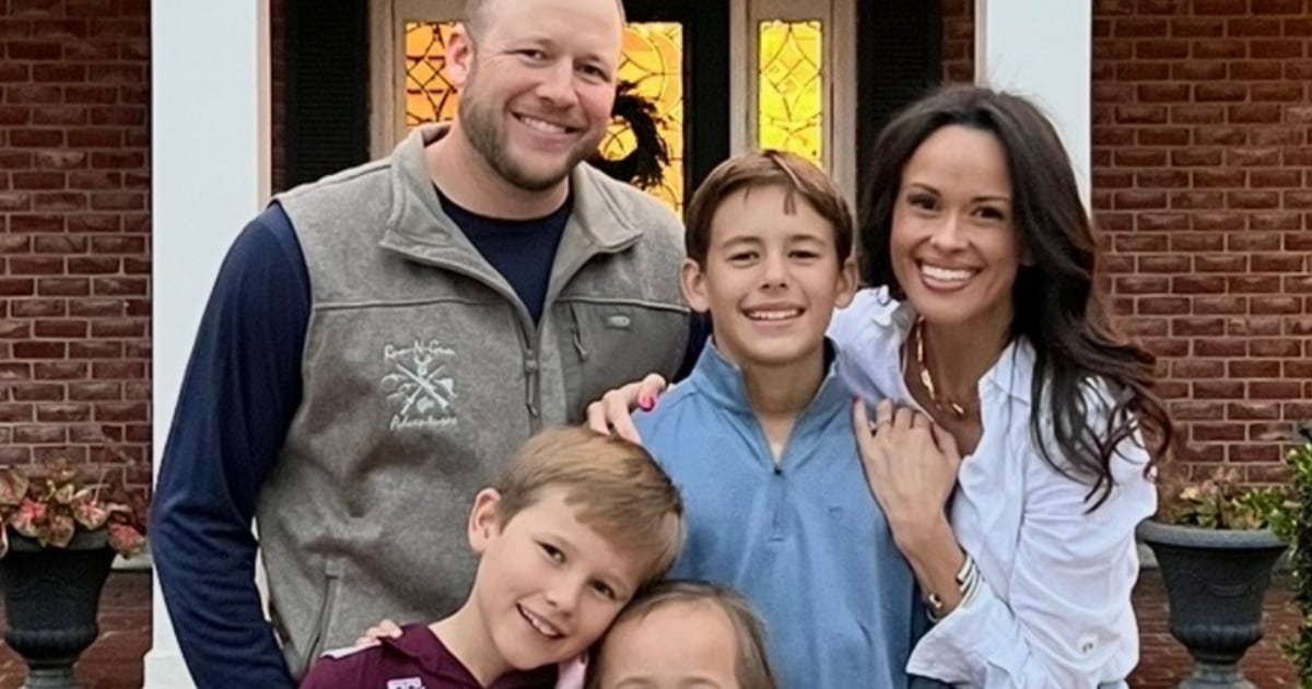 Parents' List Of 10 'Non-Negotiable' Rules Has The Comments Section On Fire