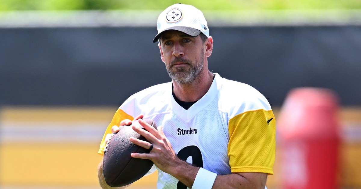 Aaron Rodgers Defends Wife’s Privacy: ‘She Deserves the Right to That’