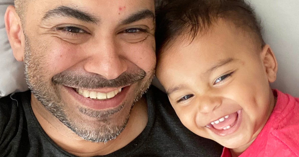 Dad, 44, Thought He was Having a Panic Attack. It Was a 'Widow Maker': 'Unexpected and Shocking'