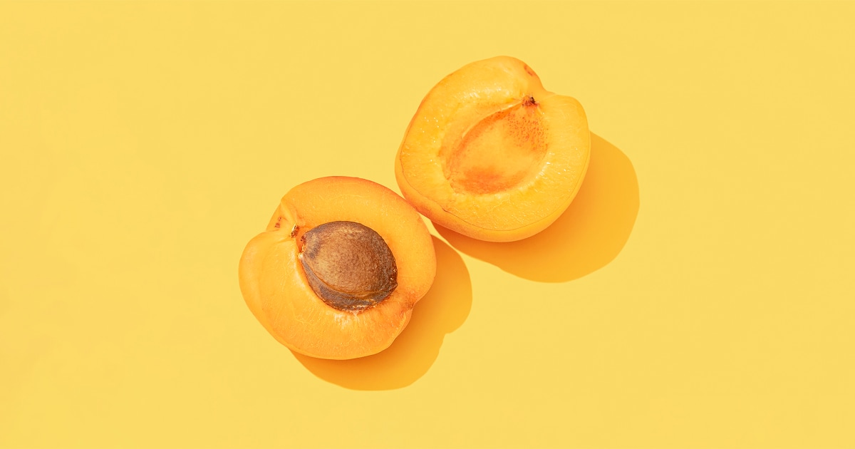 Apricots Are Packed With Nutrients For Heart Health, Digestion and More, Dietitian Says