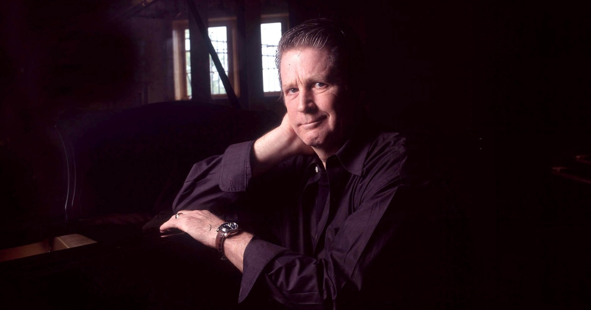 Brian Wilson, Co-Creator of The Beach Boys, Dies at 82