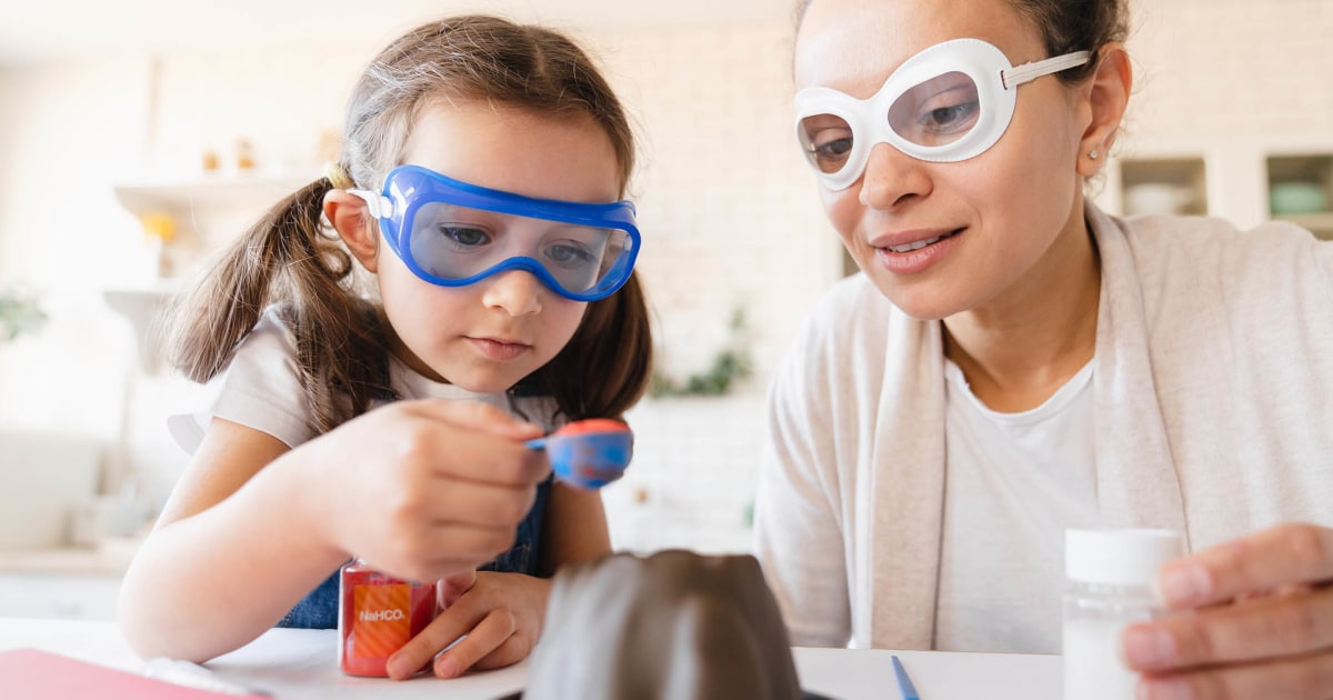 12 Simple, Fun Science Experiments For Kids To Try This Summer