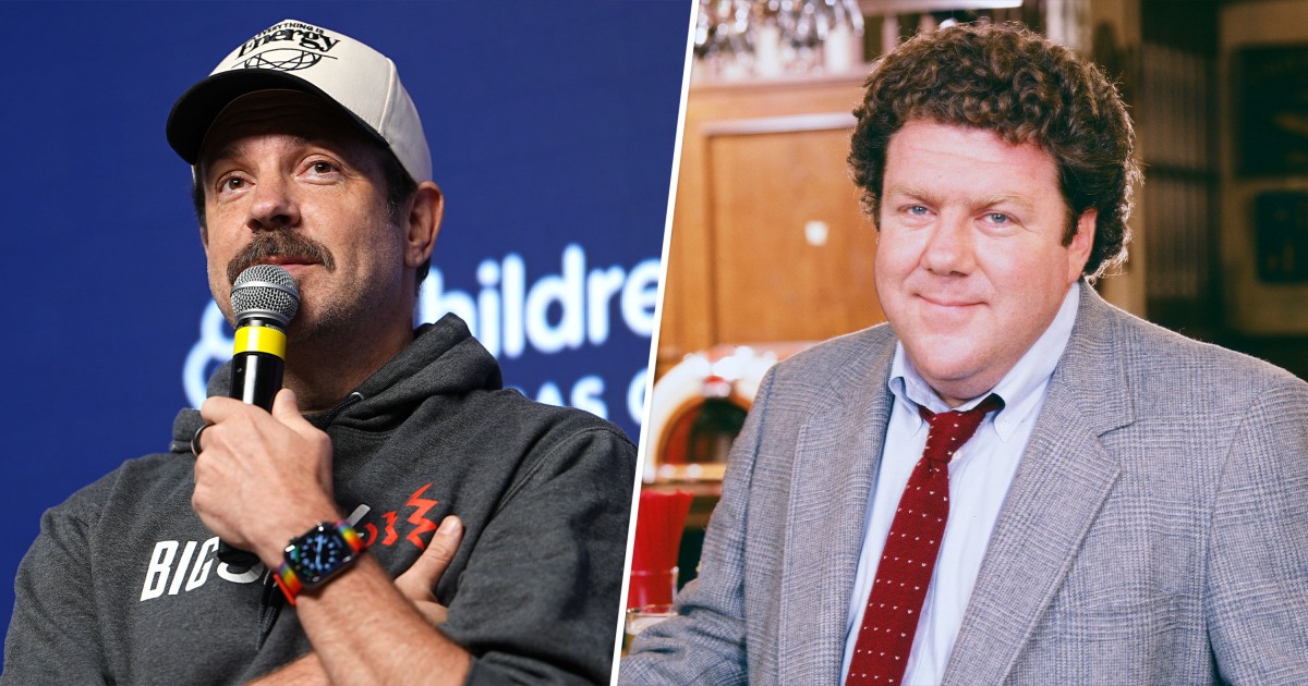 Jason Sudeikis Closes Star-Studded Event With ‘Cheers’ Singalong Tribute for Uncle George Wendt
