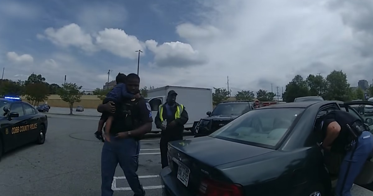 Bodycam Video Captures Rescue of Children Locked In Hot Car Outside Atlanta Mall