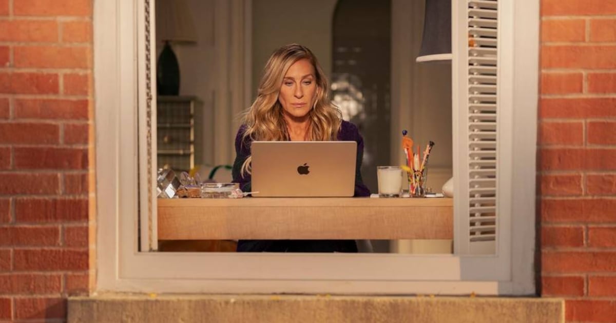 Sarah Jessica Parker Says Goodbye to Carrie Bradshaw in Heartfelt Poem: 'I Have Loved Her Most of All'