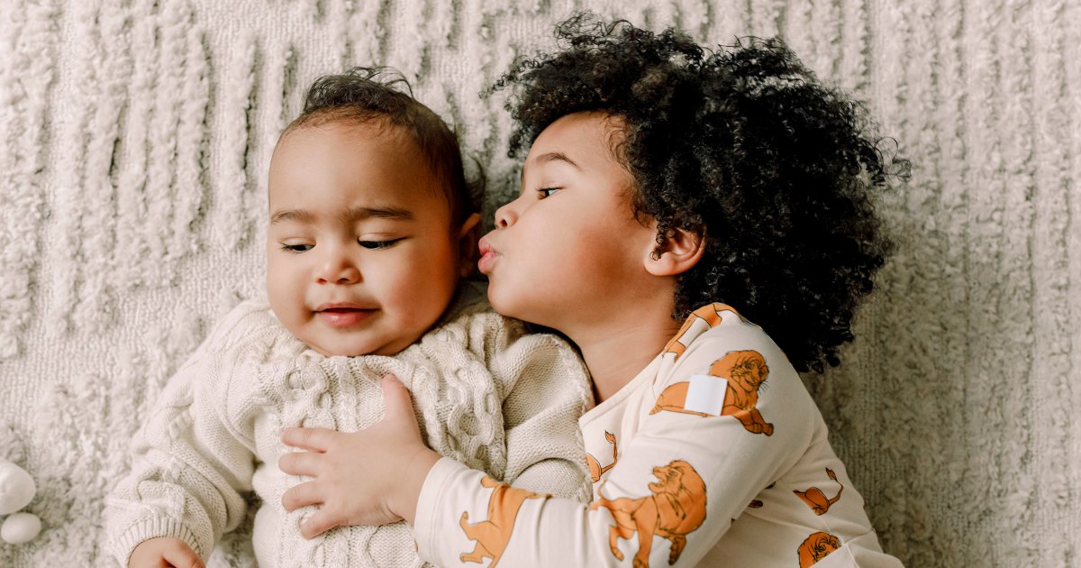 The Surprisingly Dark History Behind the Term 'Irish Twins'