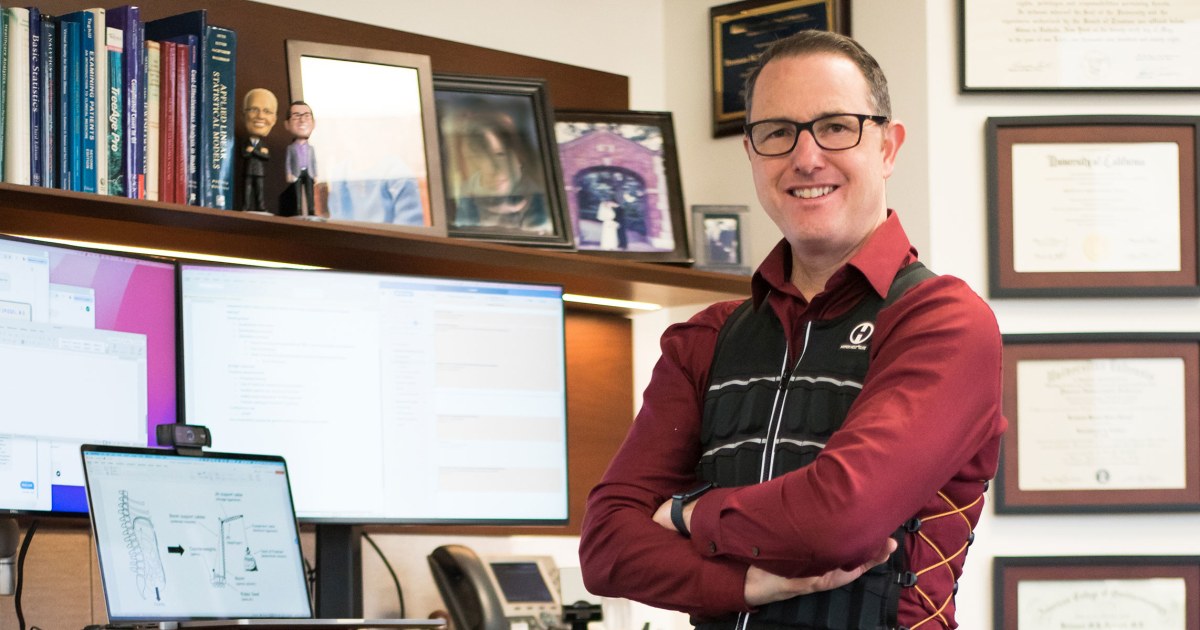 Doctor Uses Weighted Vest To Lose Weight, Boost Health With Gravity