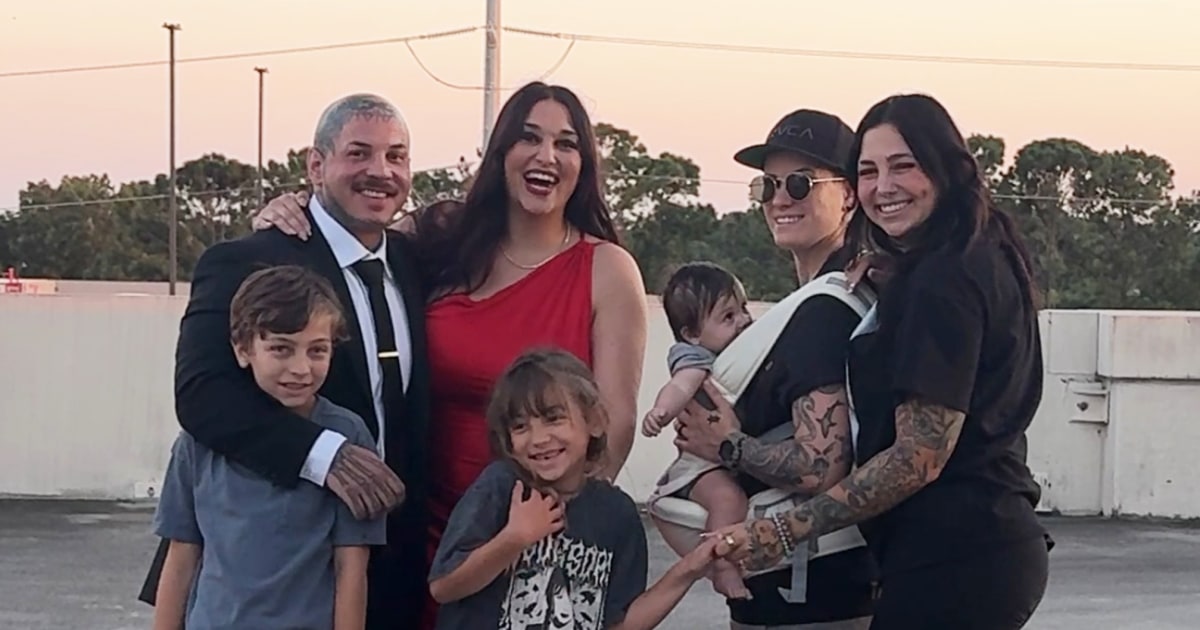 Mom Helps Ex-Husband Propose To His Girlfriend In Touching Video