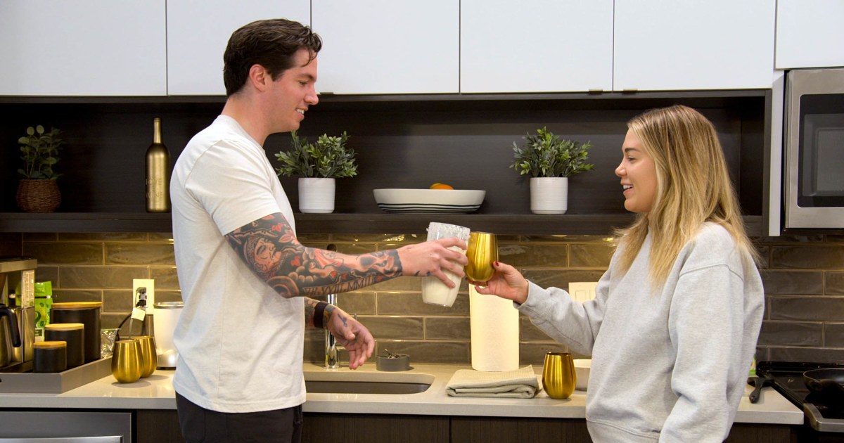 ‘Love Is Blind’ Viewers React to the Chicken Smoothie: ‘Worst Thing I’ve Seen’