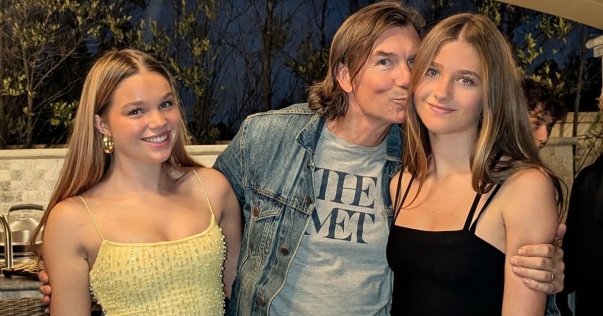 Jerry O'Connell's Daughters Went to Homecoming. Their Dresses Made Him Uneasy