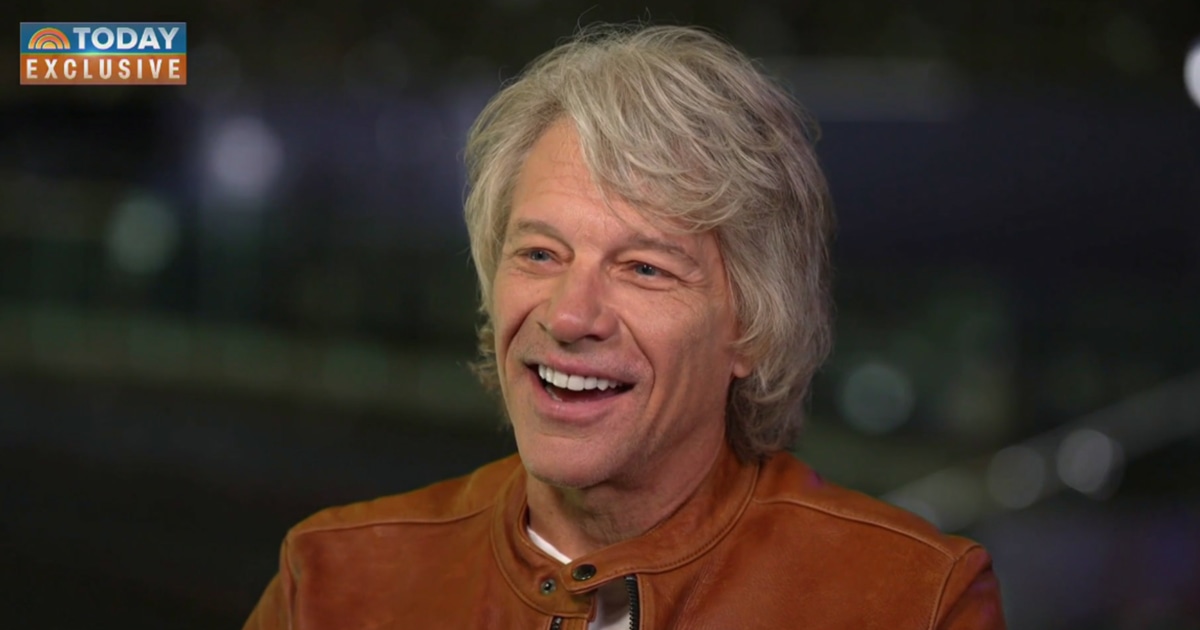 Jon Bon Jovi Opens Up About New Tour After Vocal Surgery EXCLUSIVE(02)