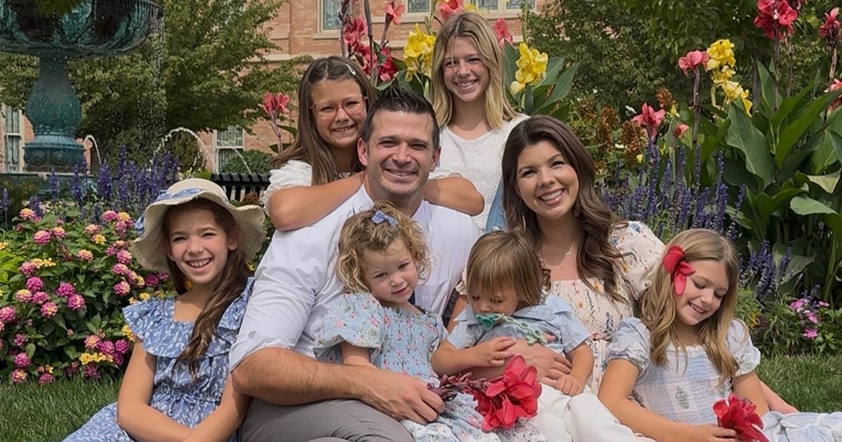 Influencers Criticized for Their Kids' Unique Names Just Welcomed Their 7th Baby. Meet....