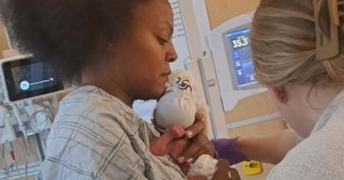 NICU Twins Meet For the First Time After Birth. What They Did Had Nurses Crying