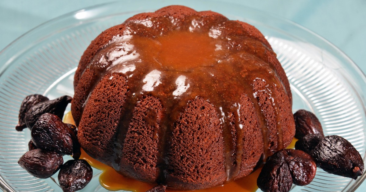 From Figgy Pudding to Wassail: What Are the Foods in Famous Christmas Songs?