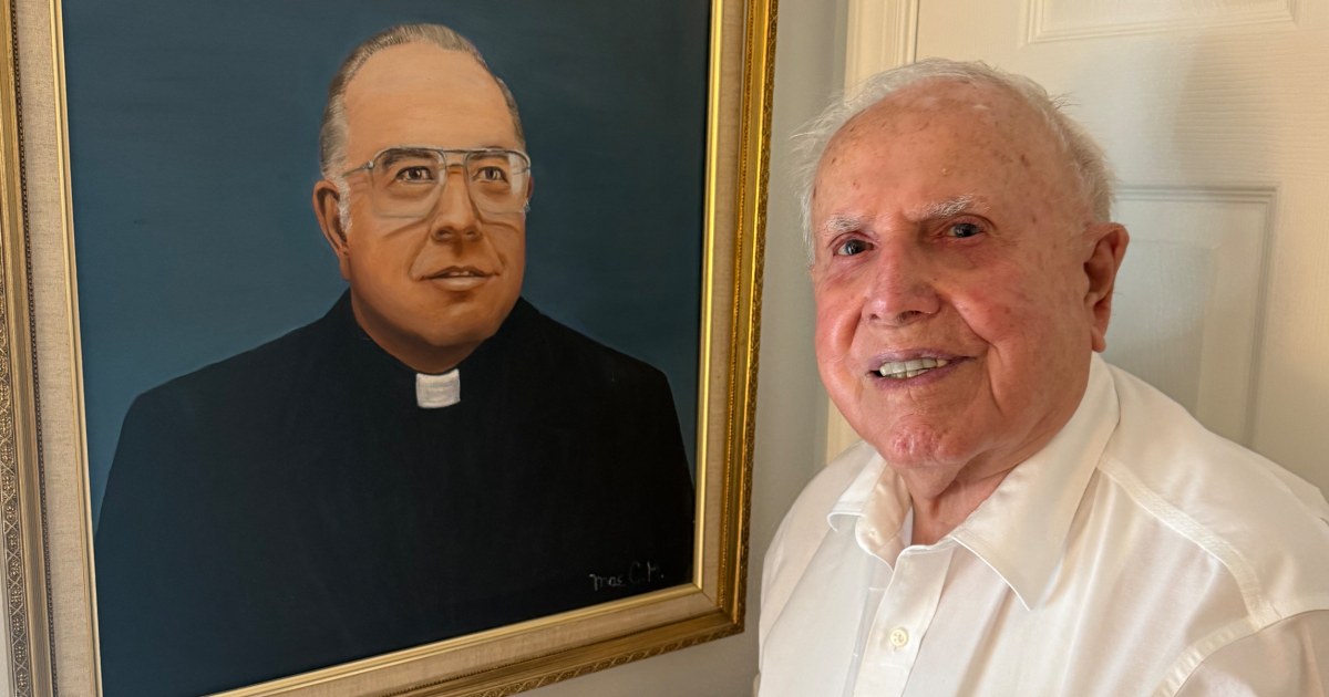 100-Year-Old Priest Who Still Says Mass Daily Shares His Simple Healthy Aging Tips