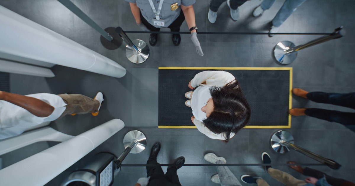 The 1 Piece of Clothing TSA Says Don’t Wear to Airports Over the Holidays