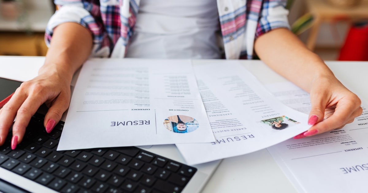 Make This 1 Change When Searching for a Job in 2026, According to a LinkedIn Exec